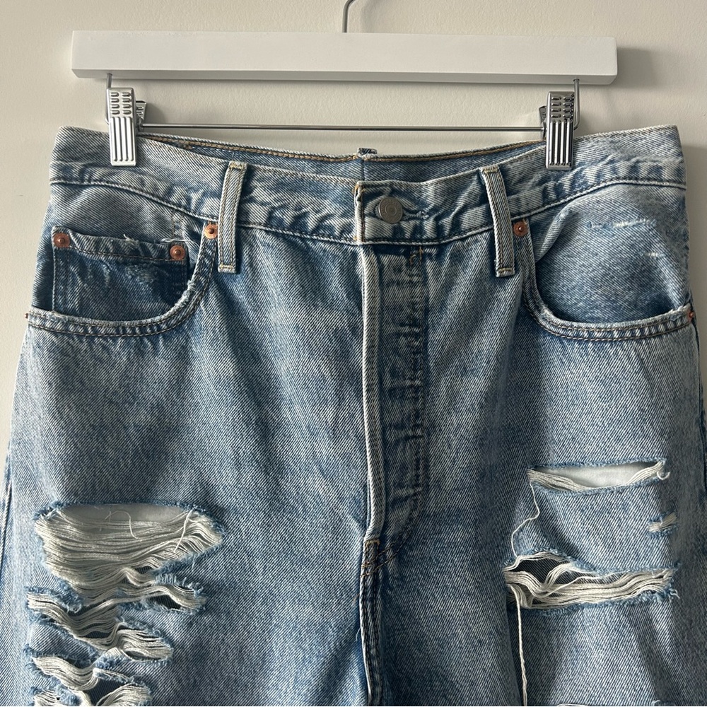 Levi’s distressed vintage jean